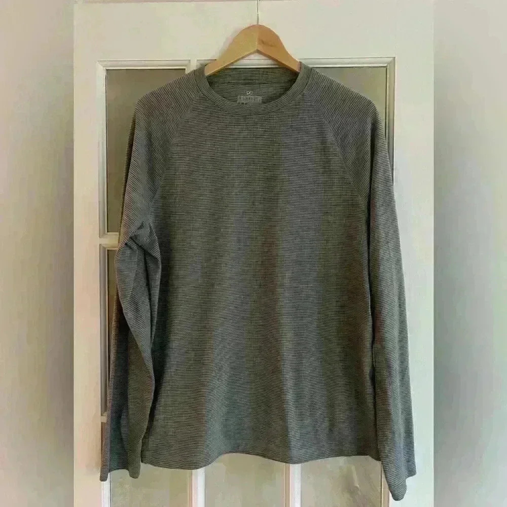 Outdoor Life men’s long sleeve lightweight t shirt size L